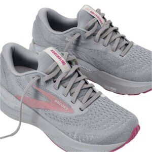 NIB Brooks Adrenaline 24 Running Shoe - Women's Color Grey/Pink